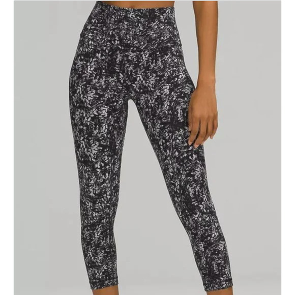 Lululemon Align sz 10 Highrise Leggings 25" Blossom Overlay Starlight W5DMSS - Picture 1 of 6